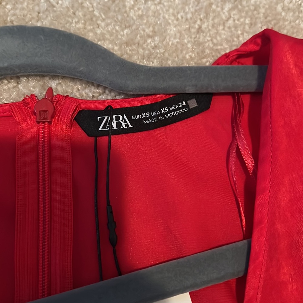 ZARA BLOGGERS FAVORITE SATIN EFFECT BOW JUMPSUIT - Picture 14 of 15